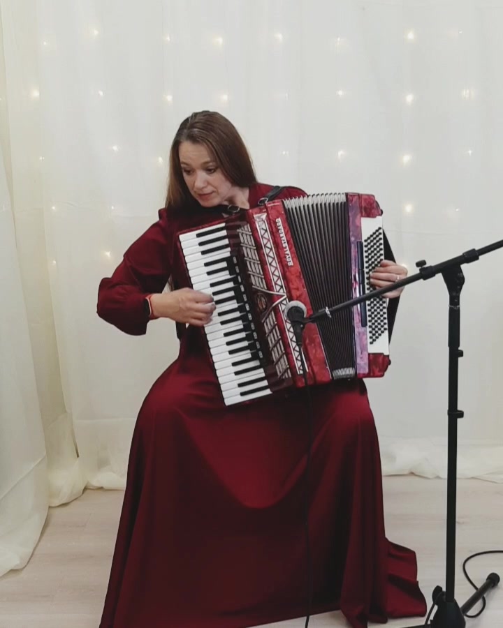 Постер видео Татьяна Ерёмина - В. Косма. Мелодия из кф Игрушка